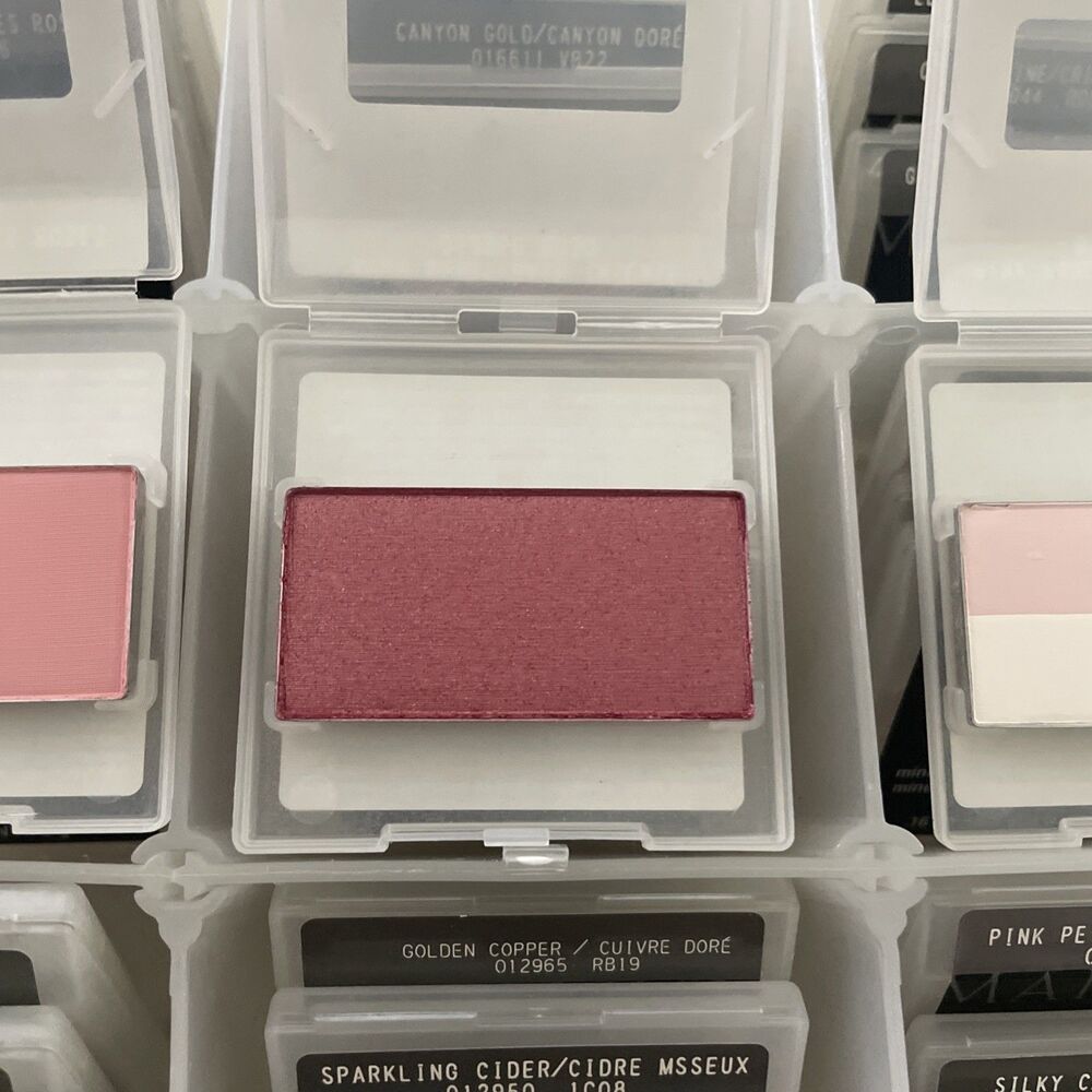 Lot Of 3 Discontinued Mary Kay Products 012959 Cheek 012956 Highlighter 016614 - Picture 8 of 9